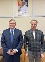 On the meeting of Russian Ambassador to Uganda H.E.Vladlen Semivolos with President of FIDE Mr. Arkady Dvorkovich