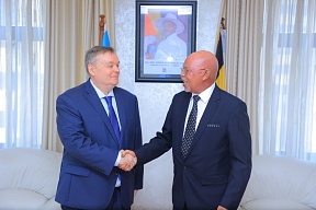 On the meeting between Ambassador Vladlen Semivolos and Minister of Foreign Affairs of the Republic of Uganda